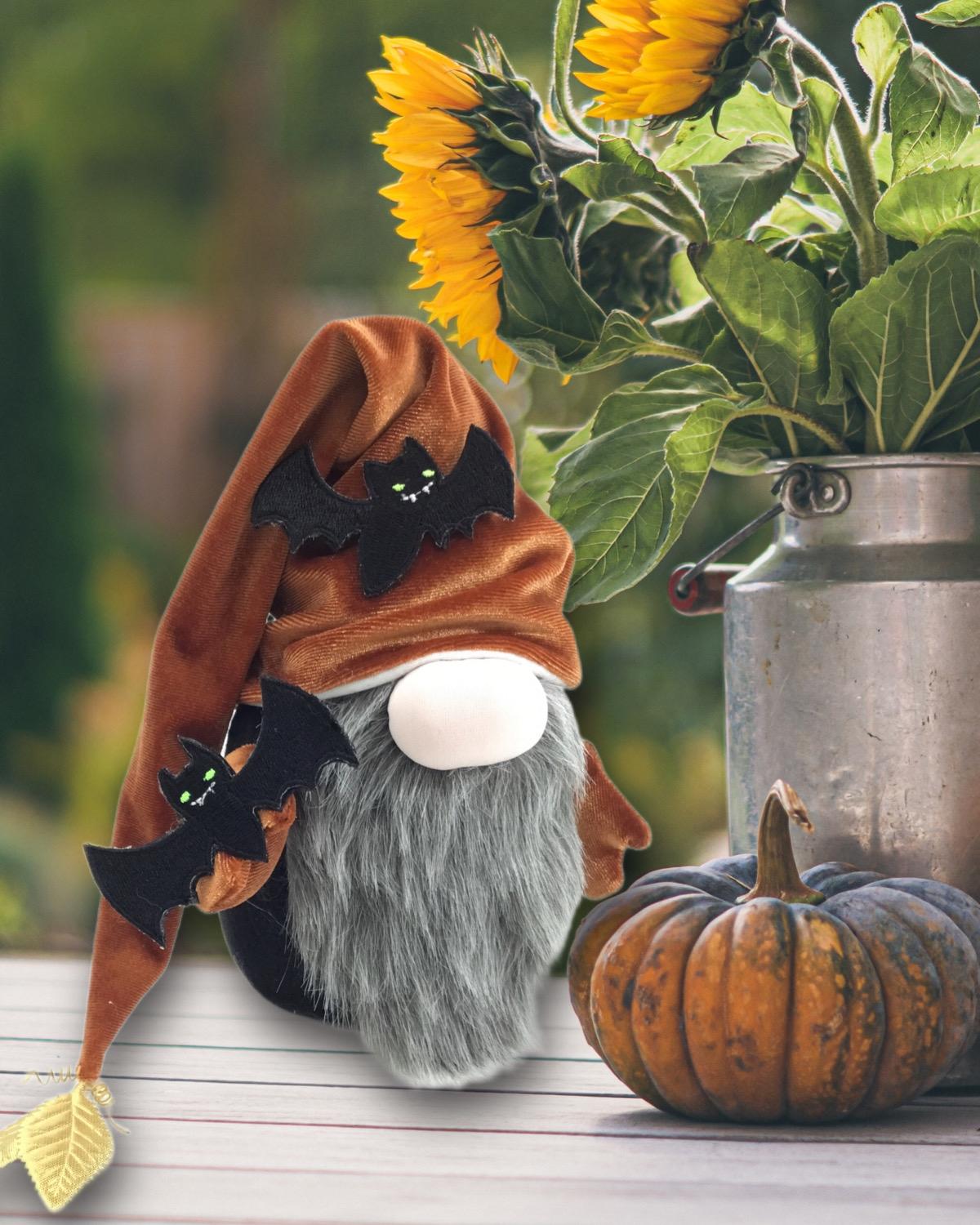 Cute Bats Gnome Halloween Cücesi