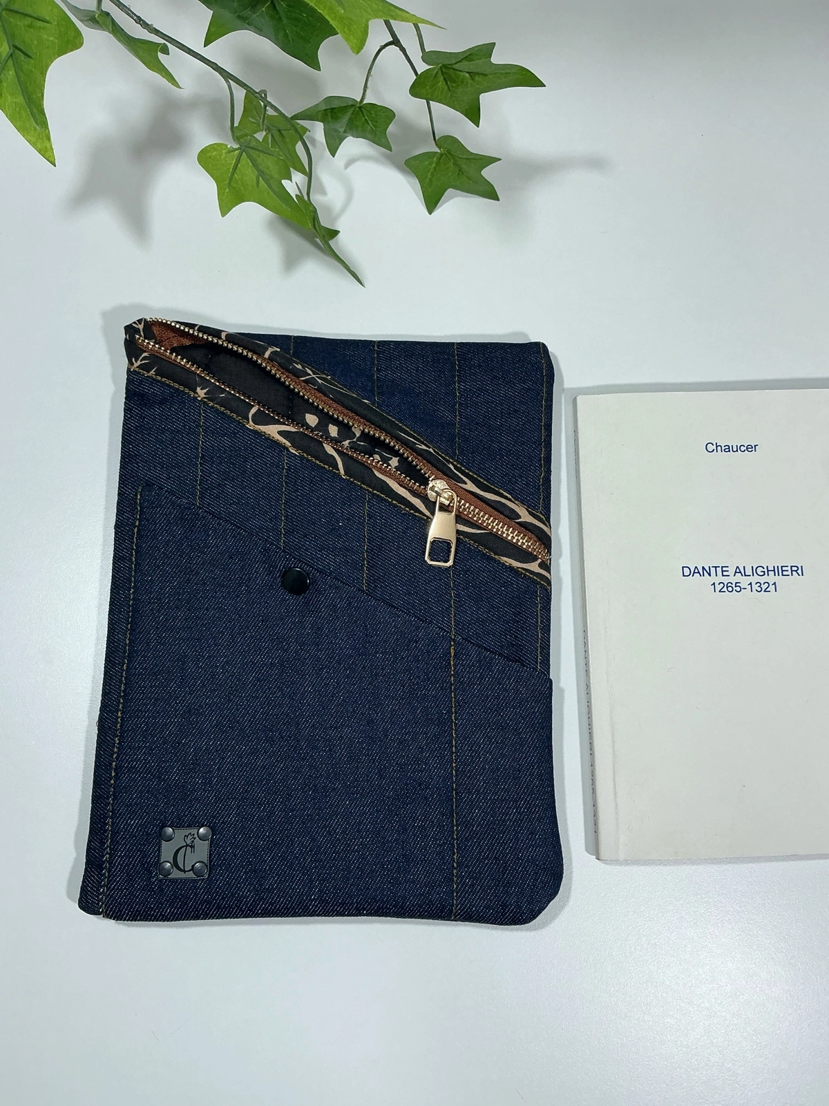 Mia All in One Denim BookSleeve - Tablet / Kitap Kılıfı