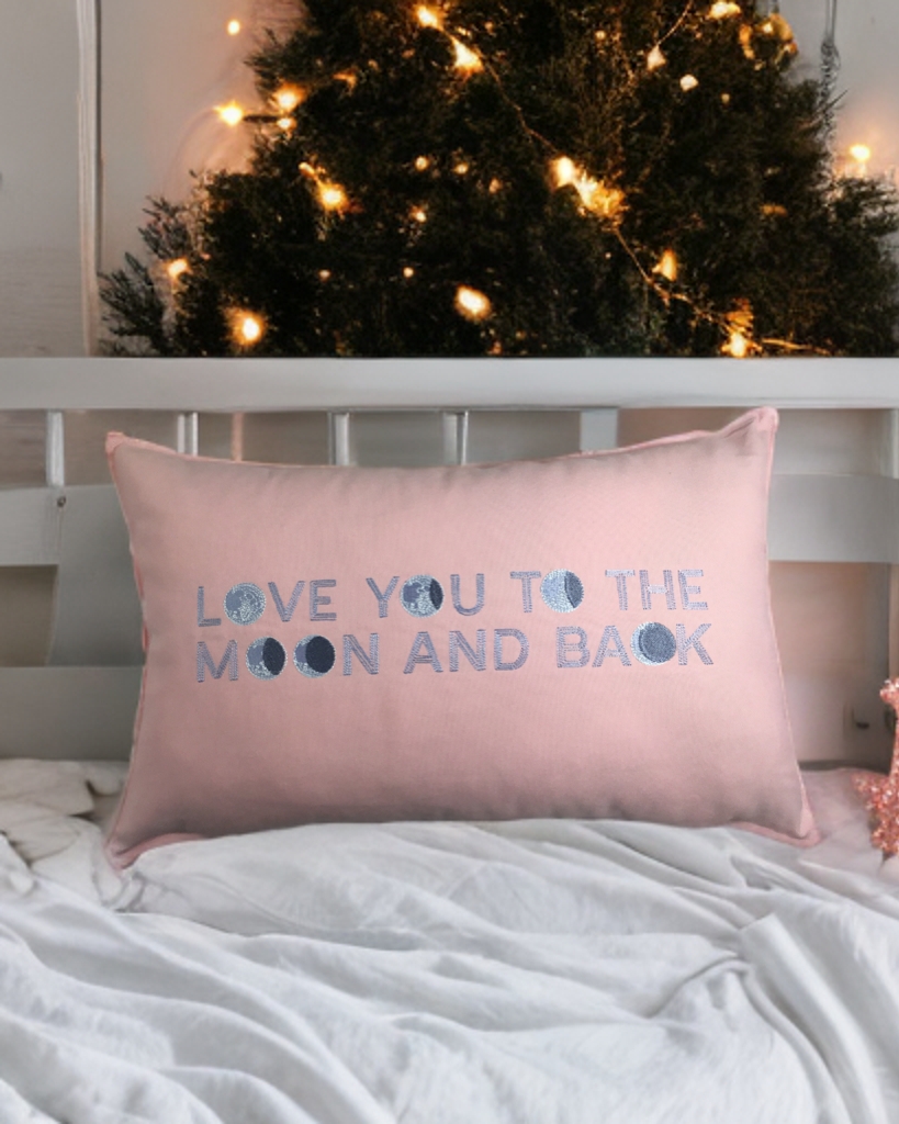 To The Moon  Nakışlı Kırlent Kılıfı