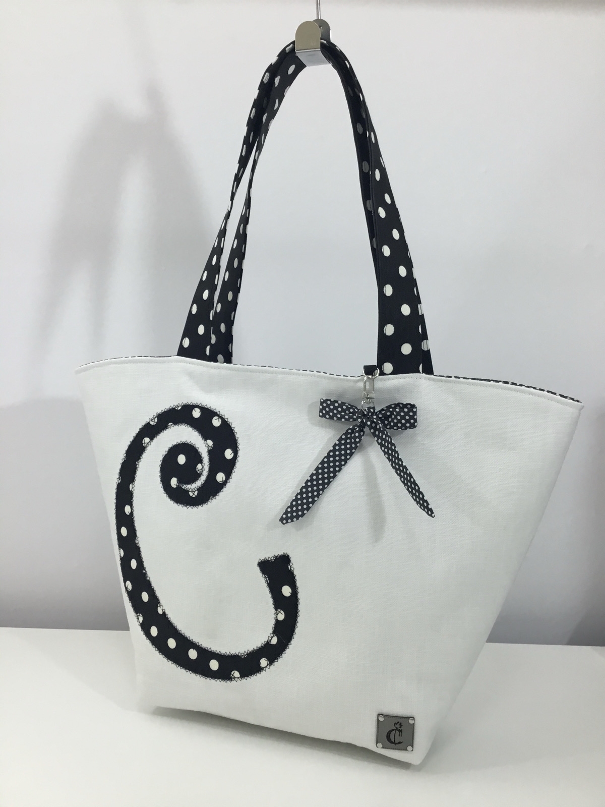 Curvy and Dotty - Siyah - Plaj Çantası 