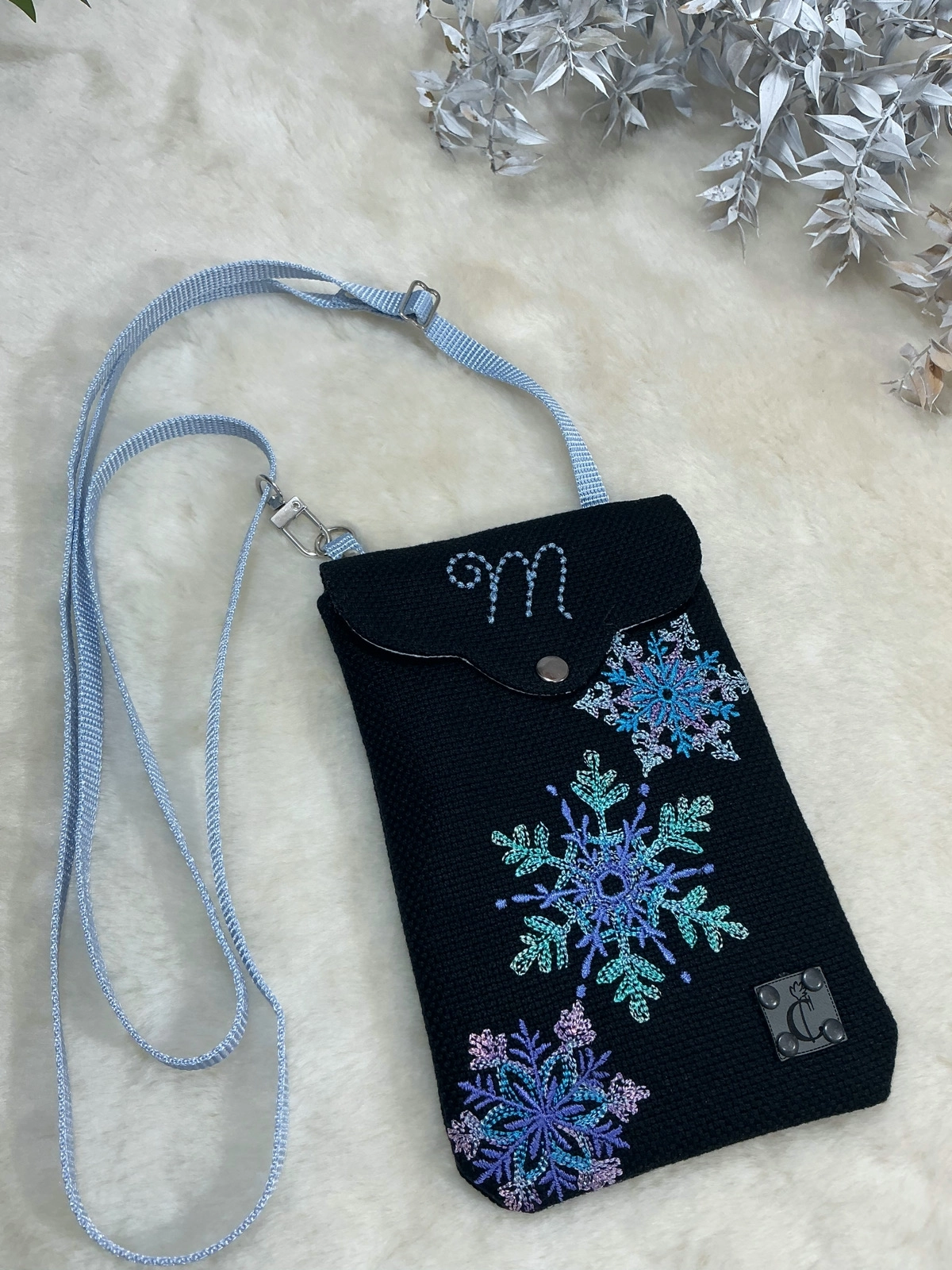 Flurries Flakes Harf Nakışlı Telefon Kılıfı Çanta