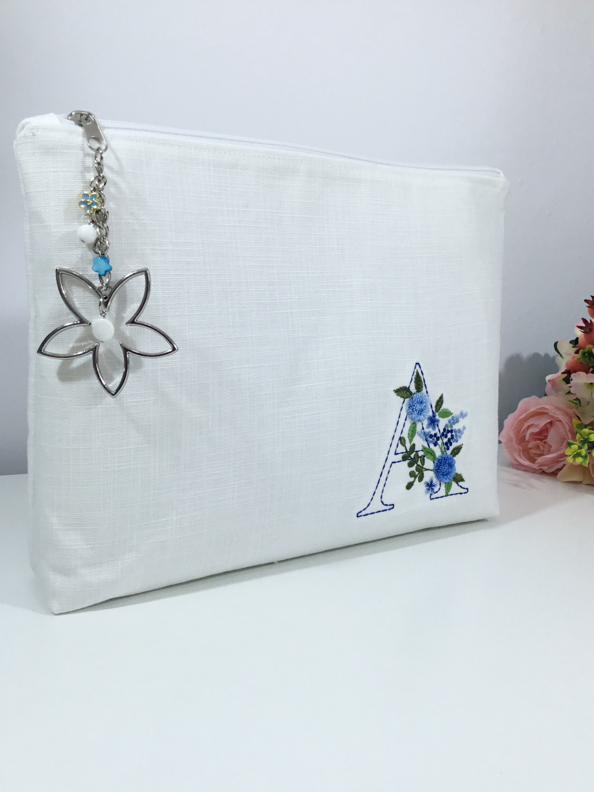 Majestic Blooms - Monogram Harfli Portföy Çanta