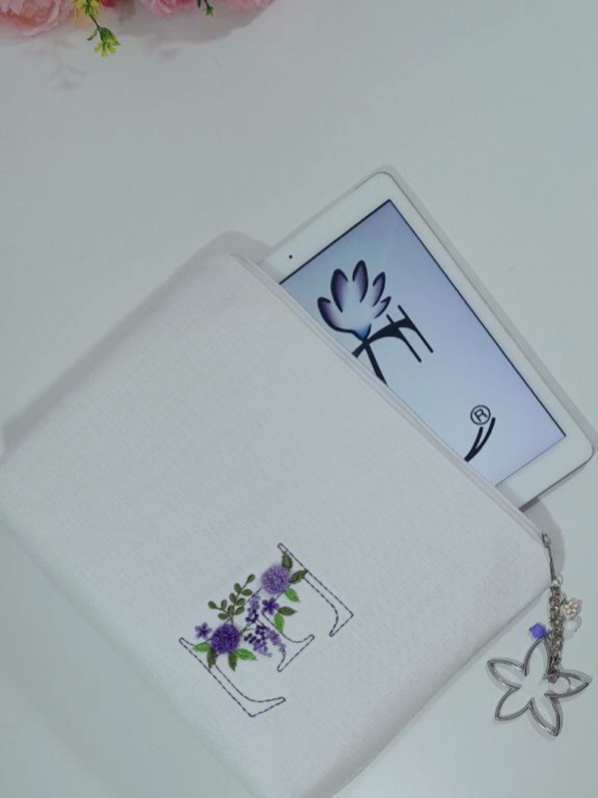 Majestic Blooms - Monogram Harfli Portföy Çanta