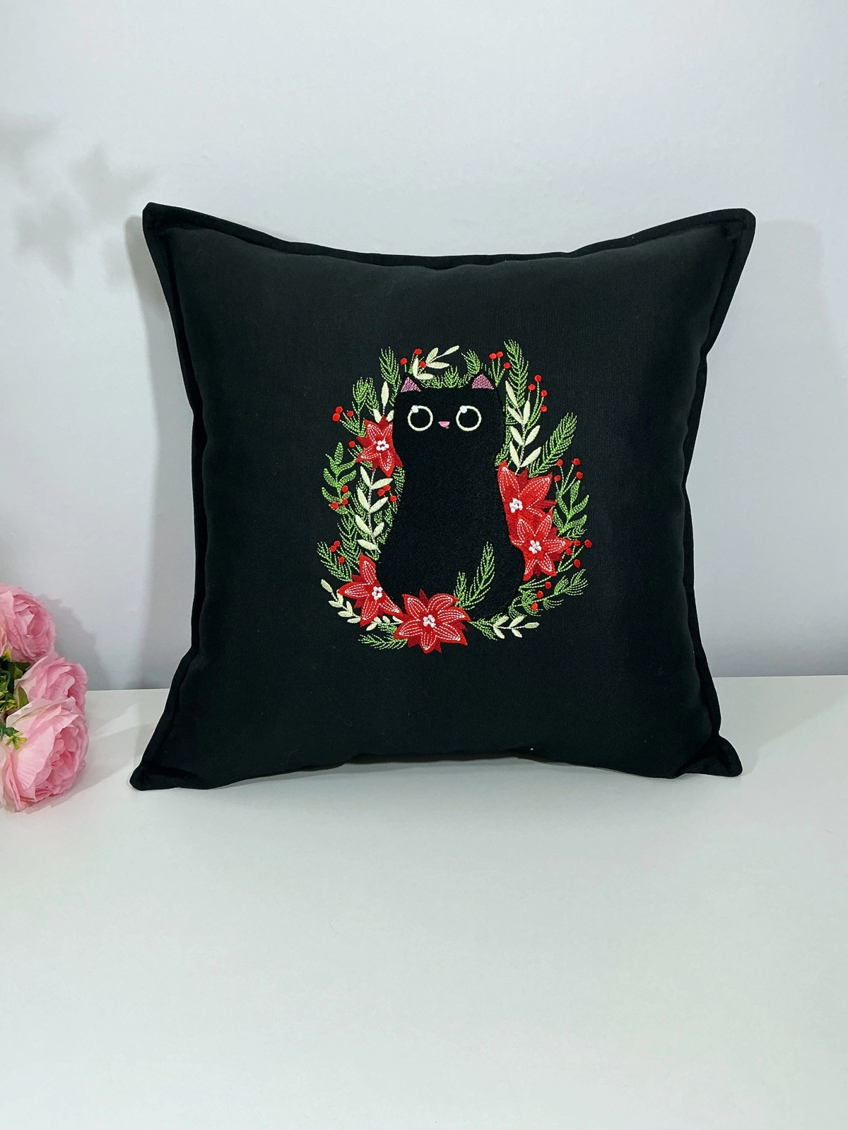 Kurosettia Dream Kırlent Kılıfı