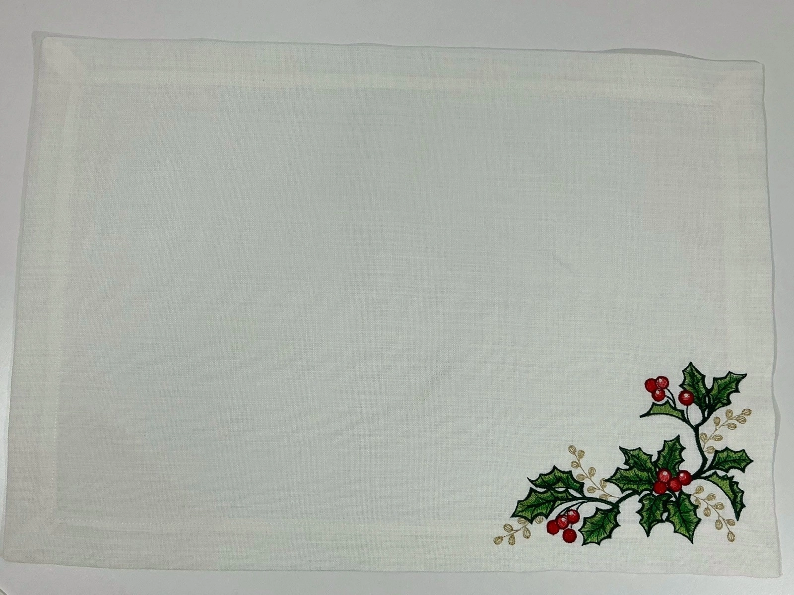 Joy & Berries 2 Kişilik - Amerikan Servis ve Peçeteden oluşan 4’lü Set
