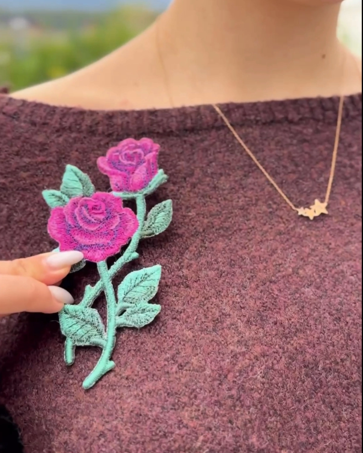 Intertwined Roses Sarmaşık Güller Broş