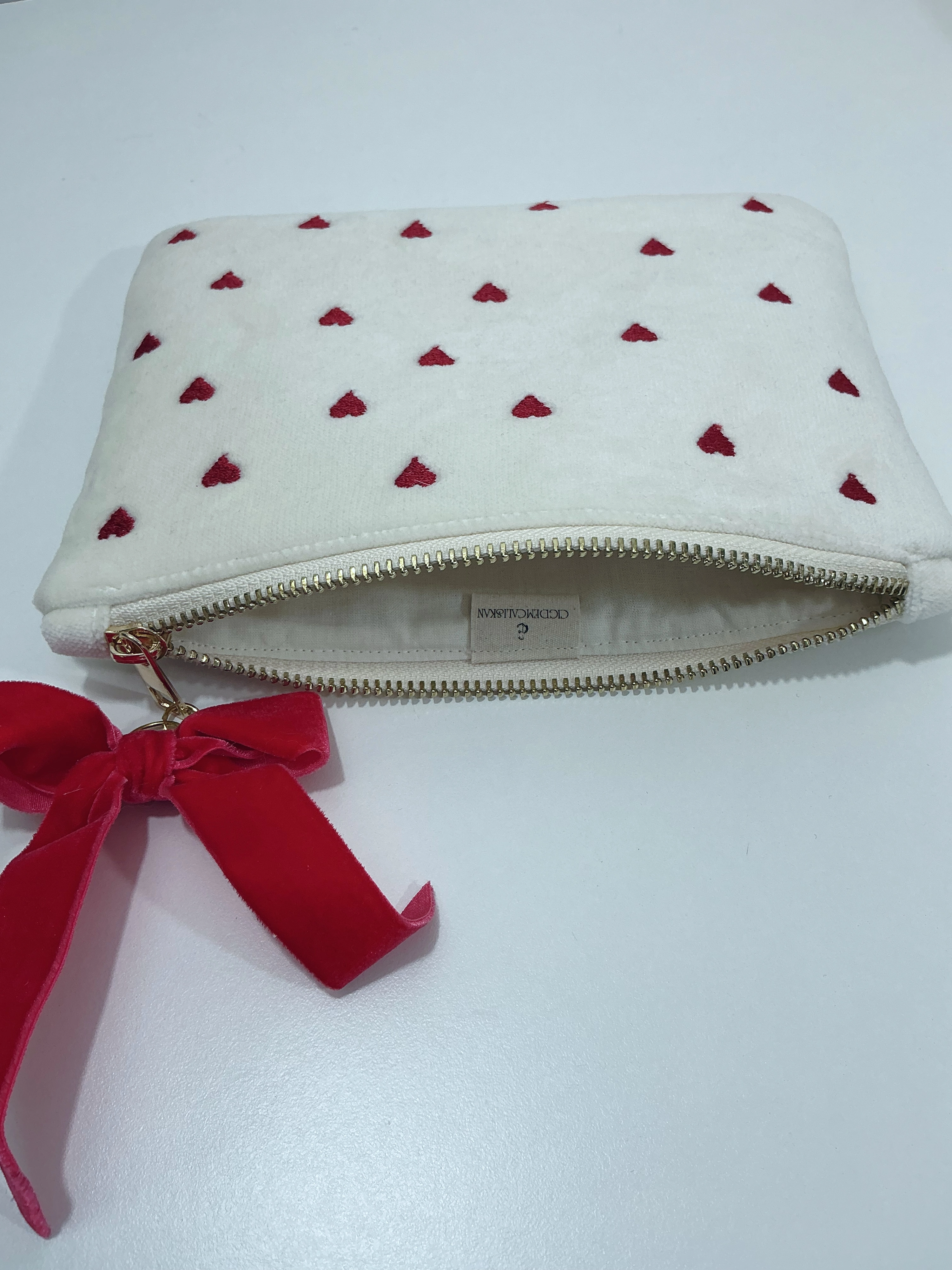 Full Of Love Kalpler Nakışlı Kadife Clutch - Makyaj Çantası