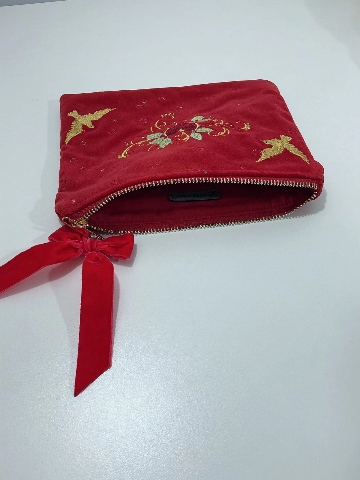 Aşka Uçan Kuşlar Kadife Clutch - Makyaj Çantası