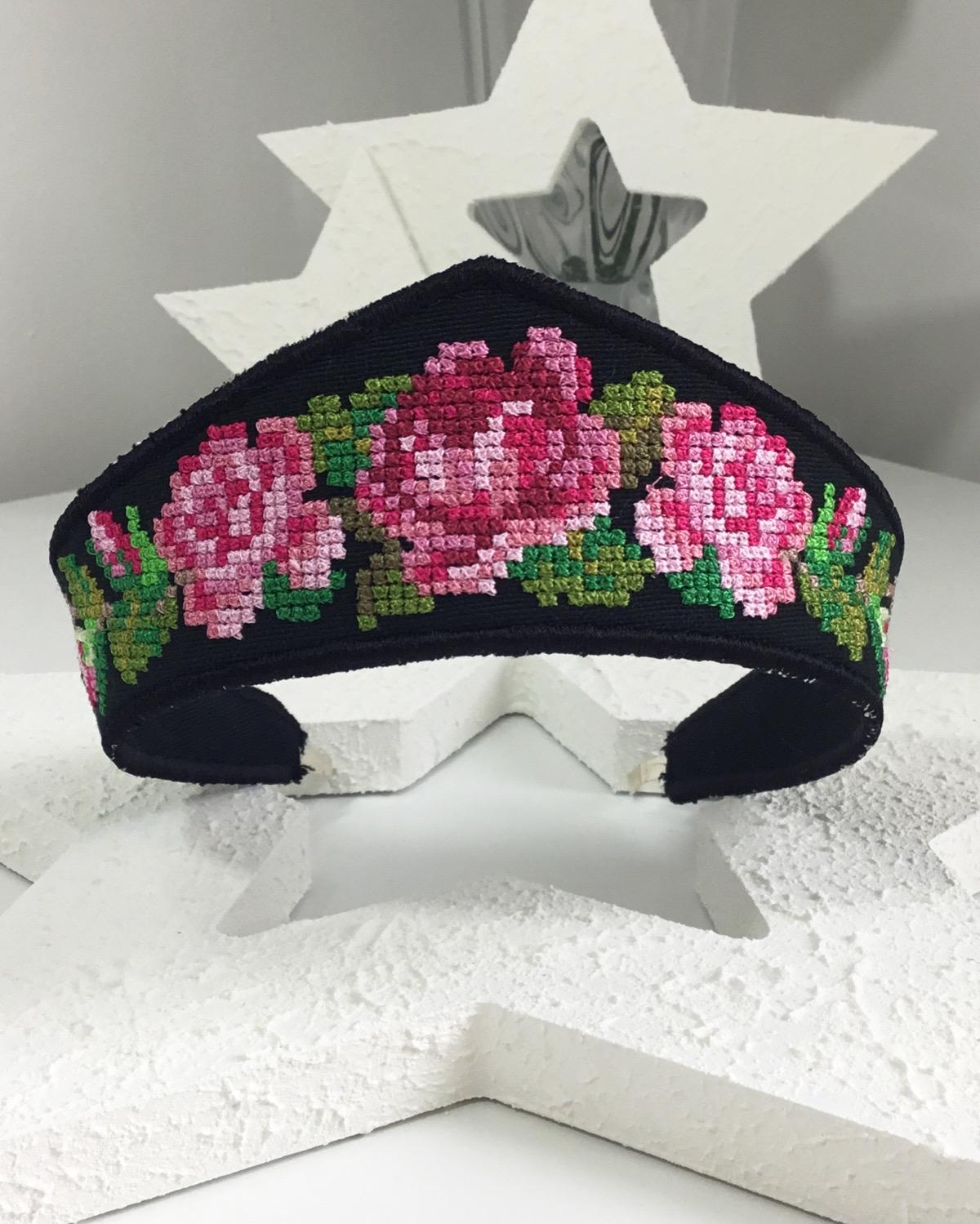 AuroraRosy Tiara - Gül Nakışlı Taç