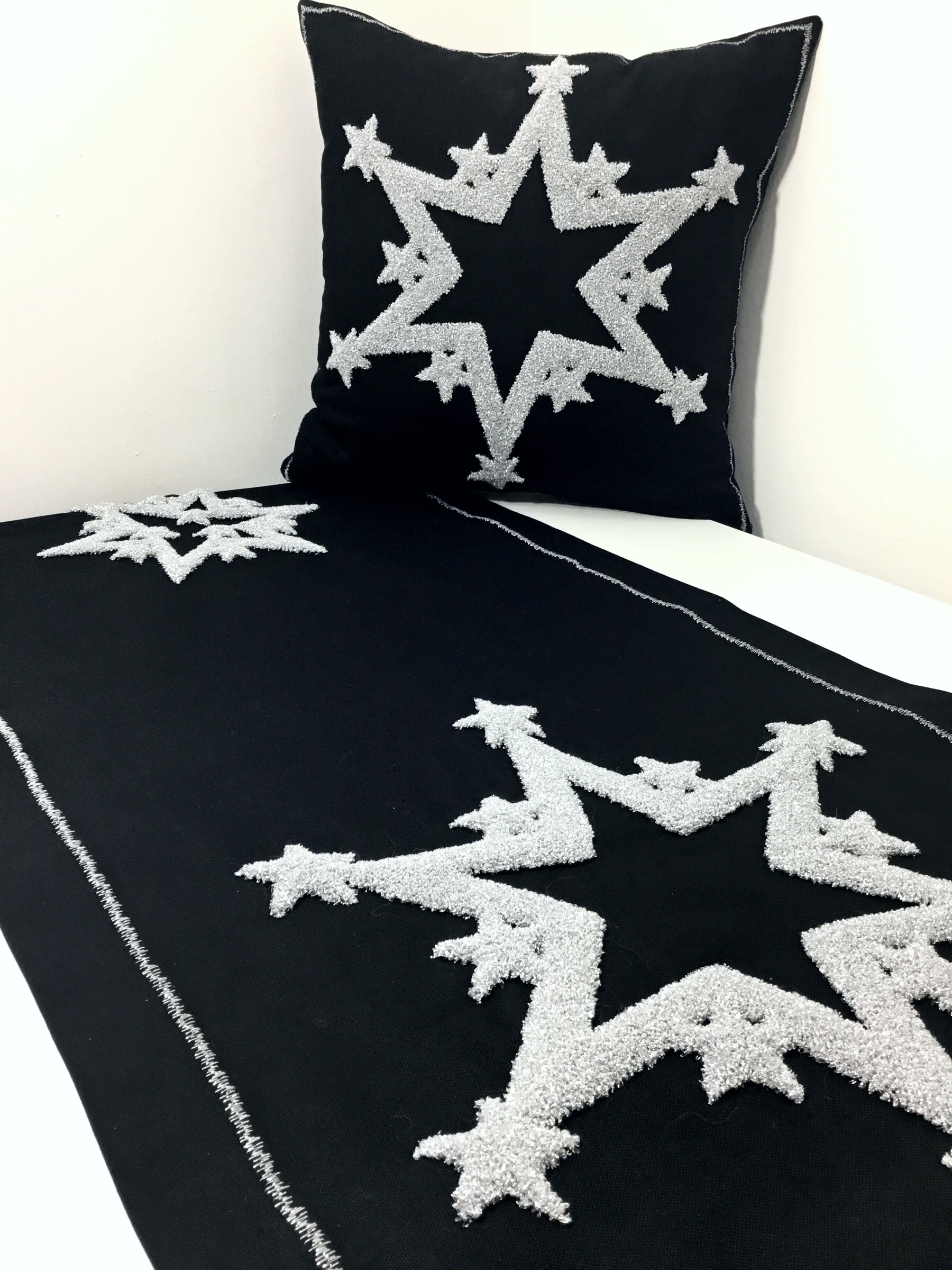 Starry Punch Runner Ve Kırlent Set