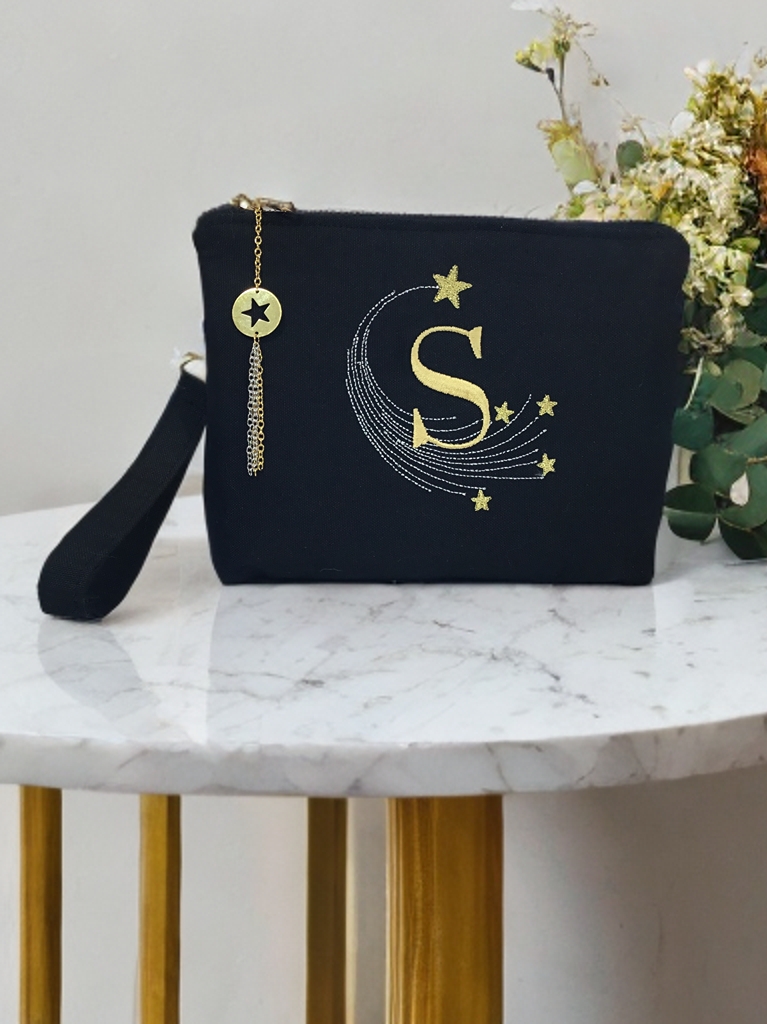 Stardust Yıldızlı Harf Nakışlı Clutch Çanta