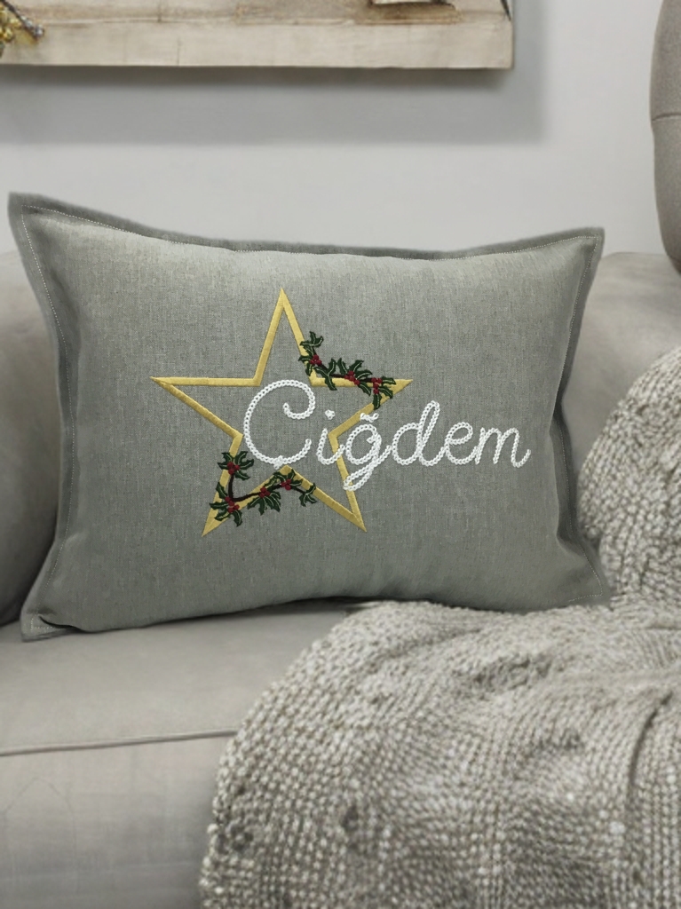 Star of The New Year - İsim Nakışlı Bolster Kırlent Kılıfı