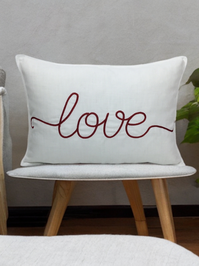 Pure Love Nakışlı Bolster Kırlent Kılıfı