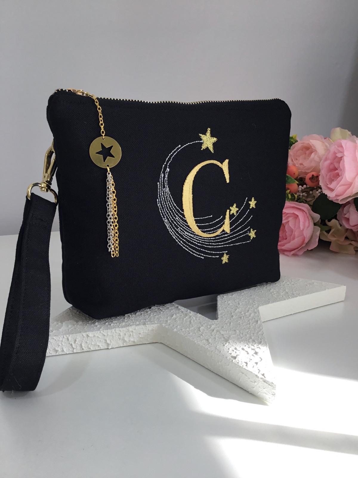 Stardust Yıldızlı Harf Nakışlı Clutch Çanta
