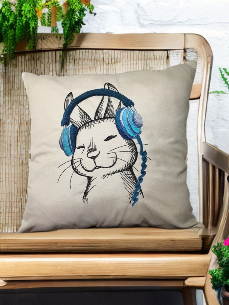 Hiphop Bunny Kırlent Kılıfı