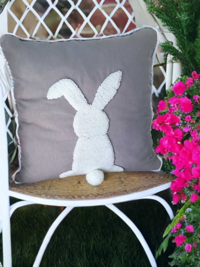 Fluffy Bunny Kırlent Kılıfı
