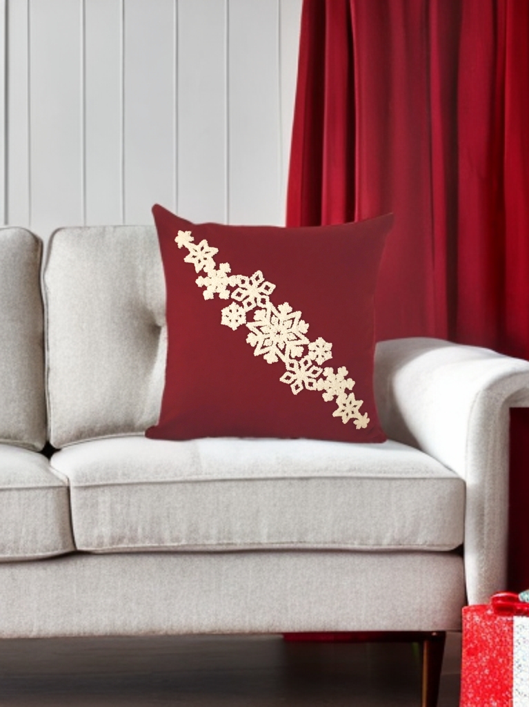 Diagonal Snowflakes Kırlent Kılıfı