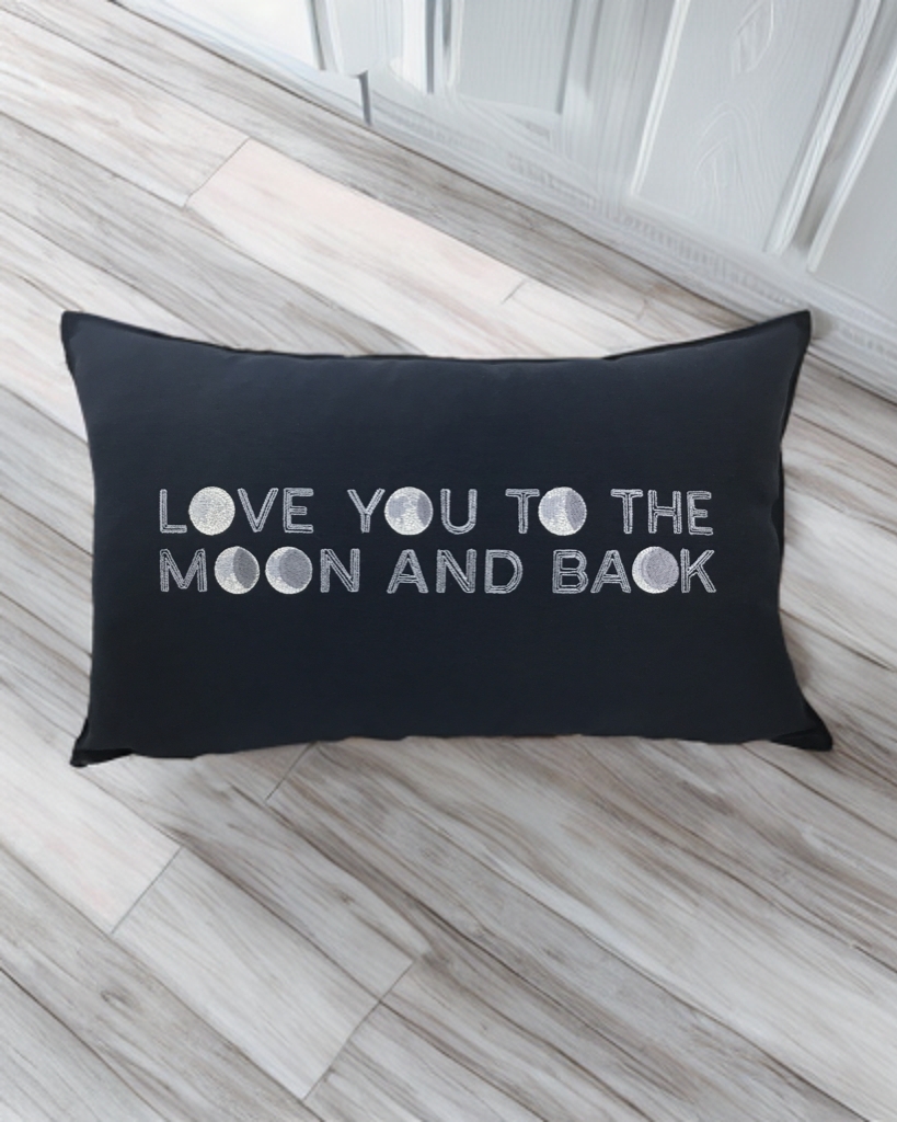 To The Moon  Nakışlı Kırlent Kılıfı